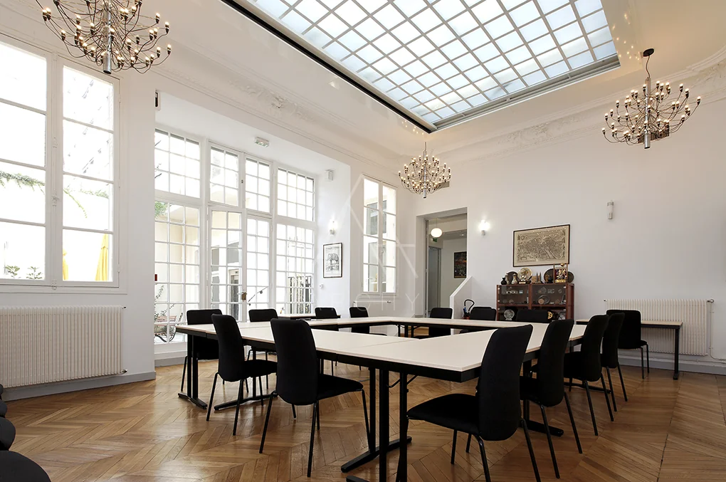 Salle sous verrière achevée