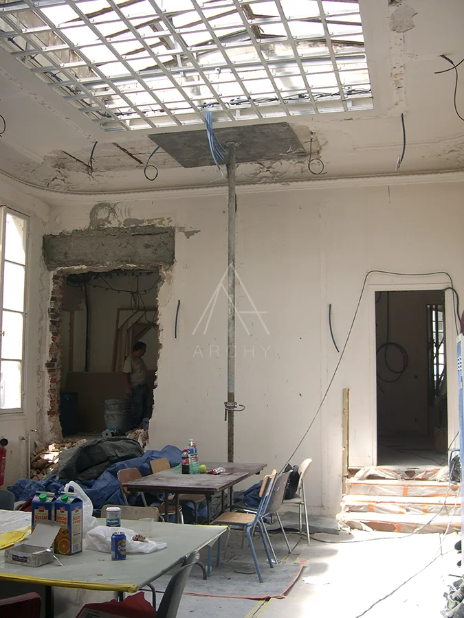 Verrière et structure en chantier