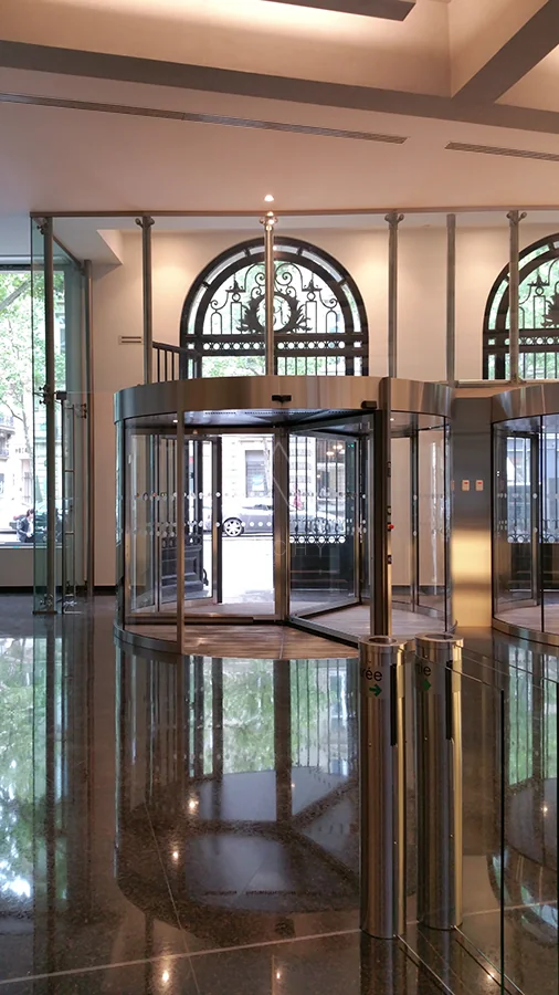 Hall achevé